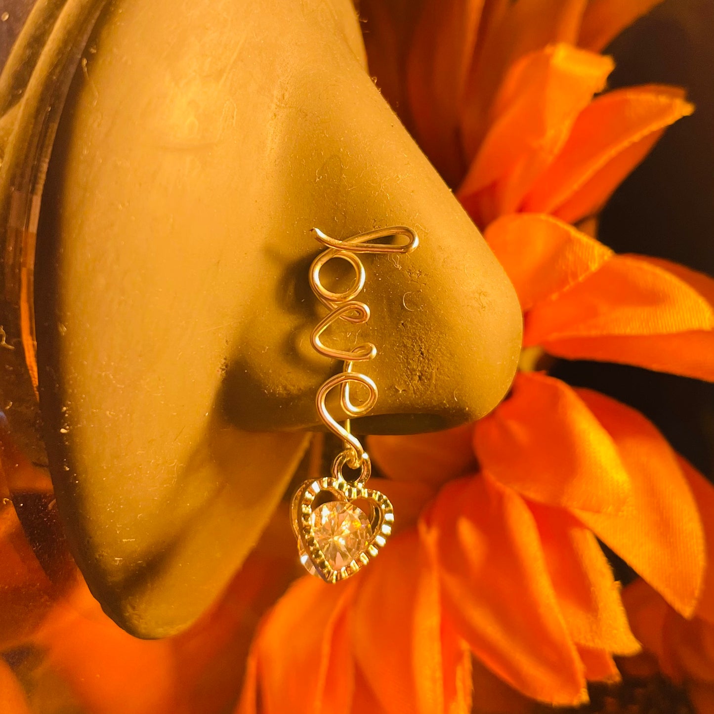 Lovely *No Piercing Required*